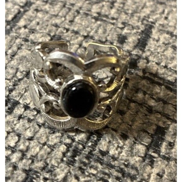 Vintage Sarah Coventry Filigree Silvertone Ring Black Onyx Gemstone - Picture 5 of 6